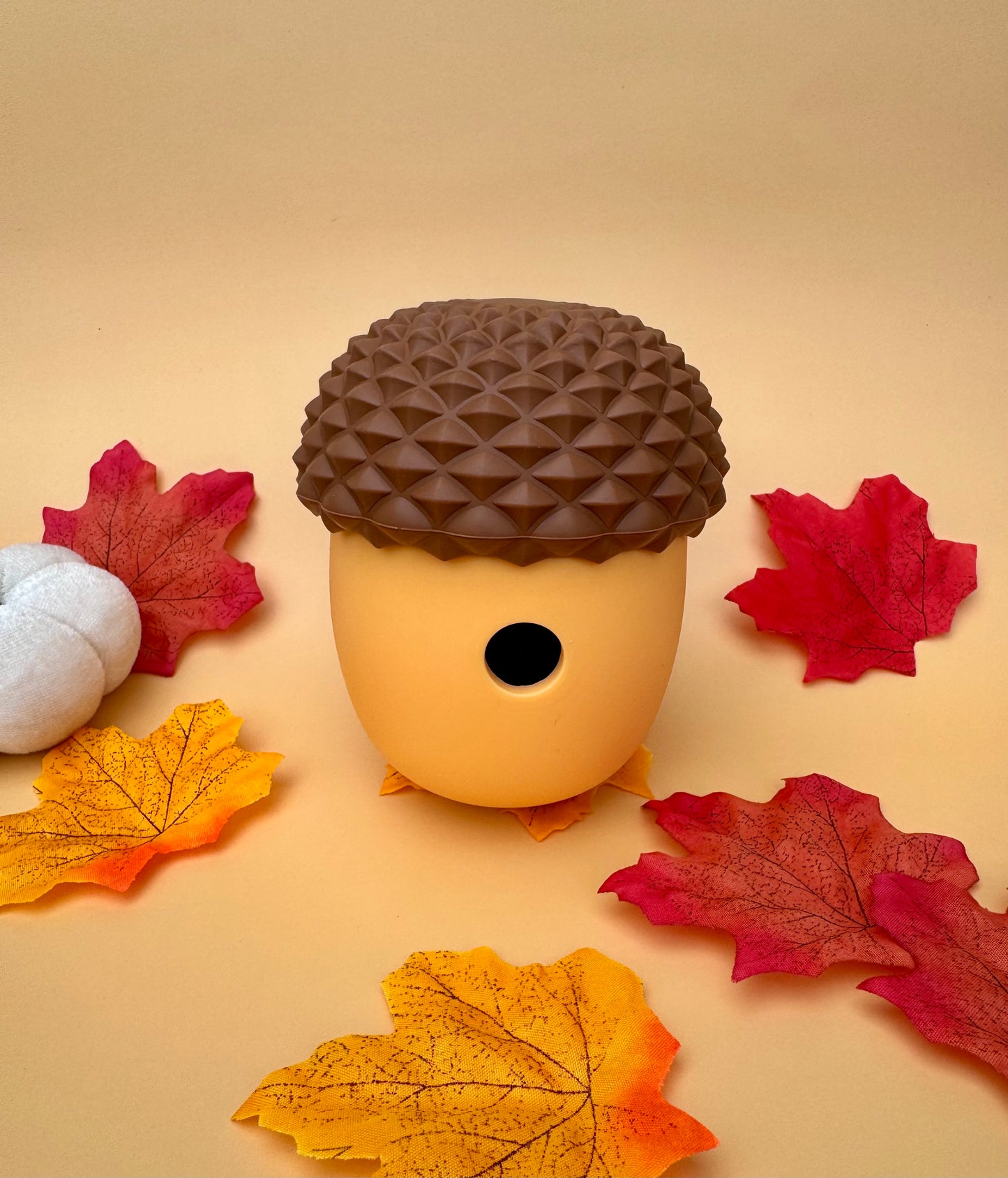 Acorn Treat Dispenser