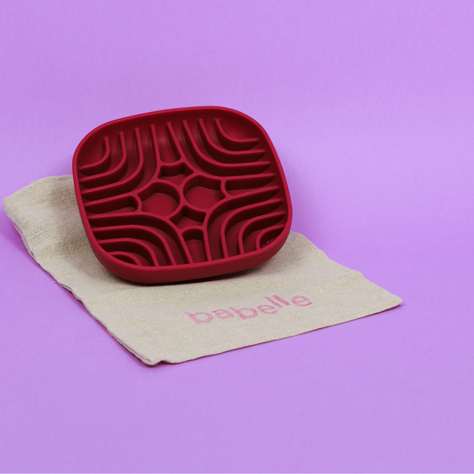 The Mini Maze Lickmat - Burgundy