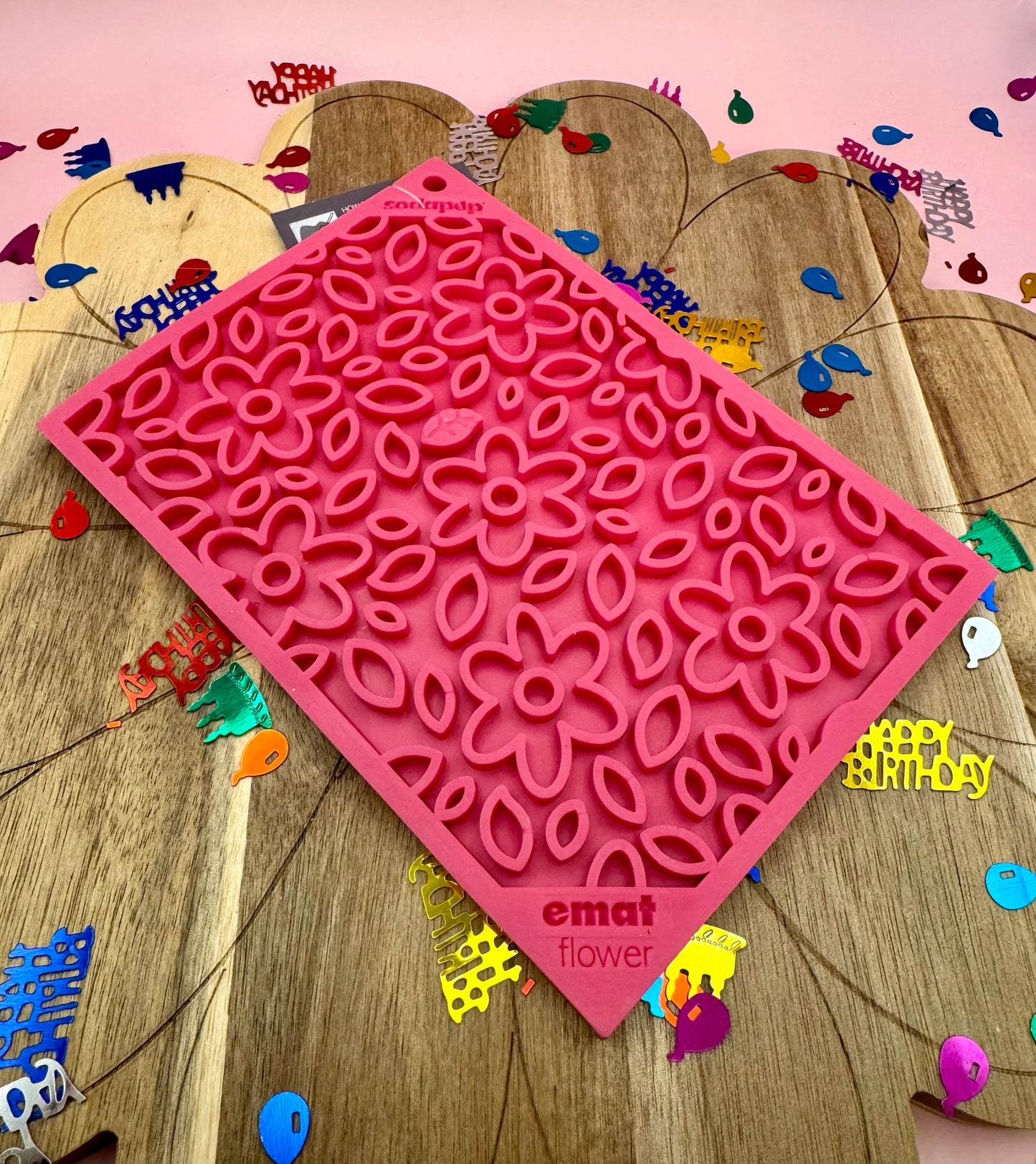 Daisy Doodle Enrichment Lick Mat - small pink