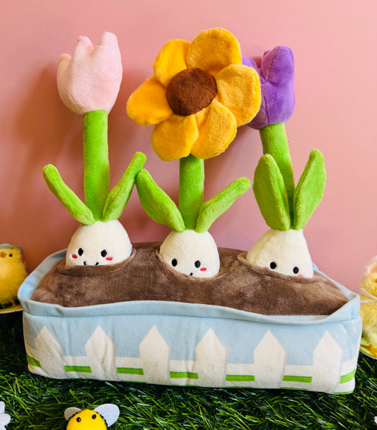 Pawtastic Flower Planter Toy
