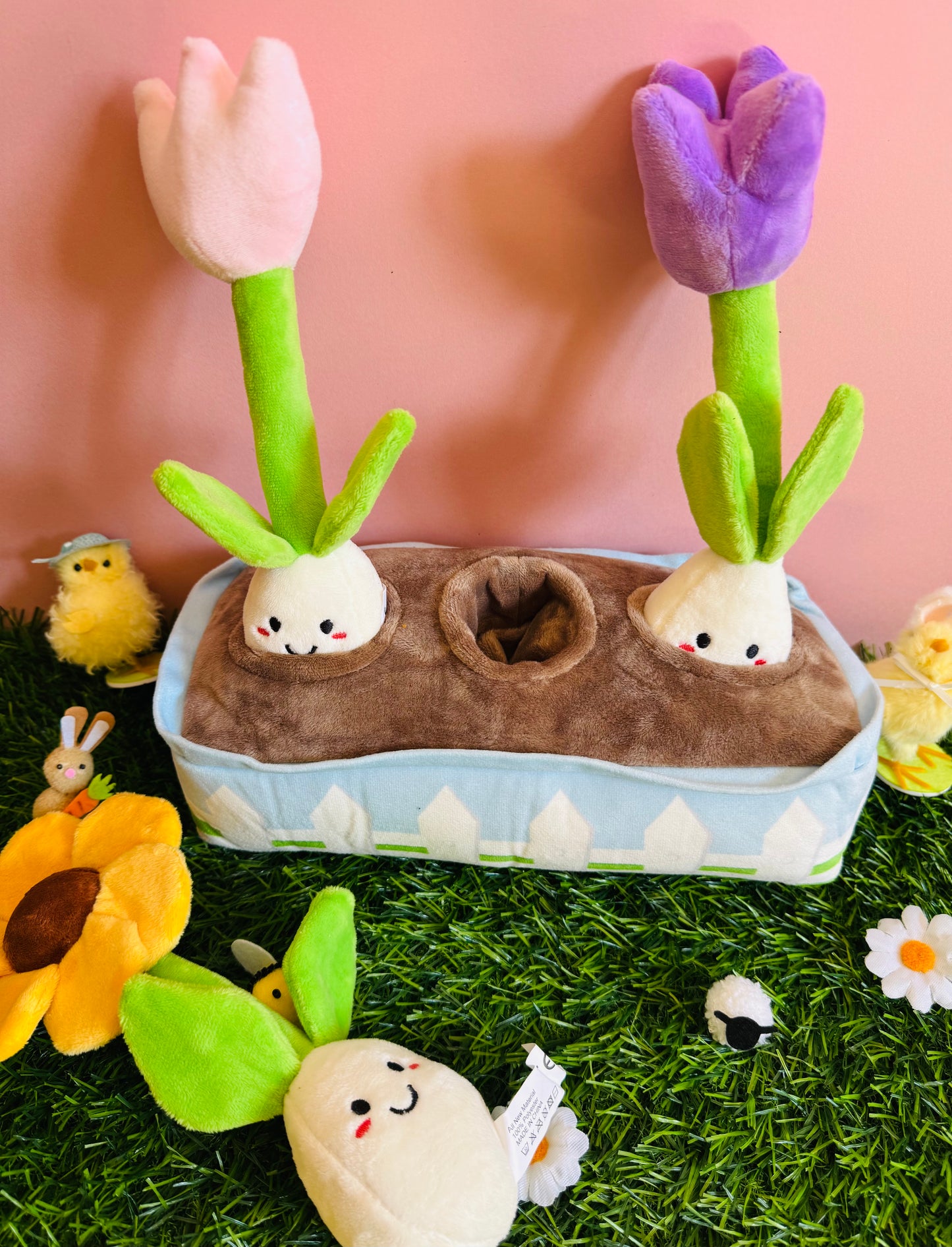 Pawtastic Flower Planter Toy