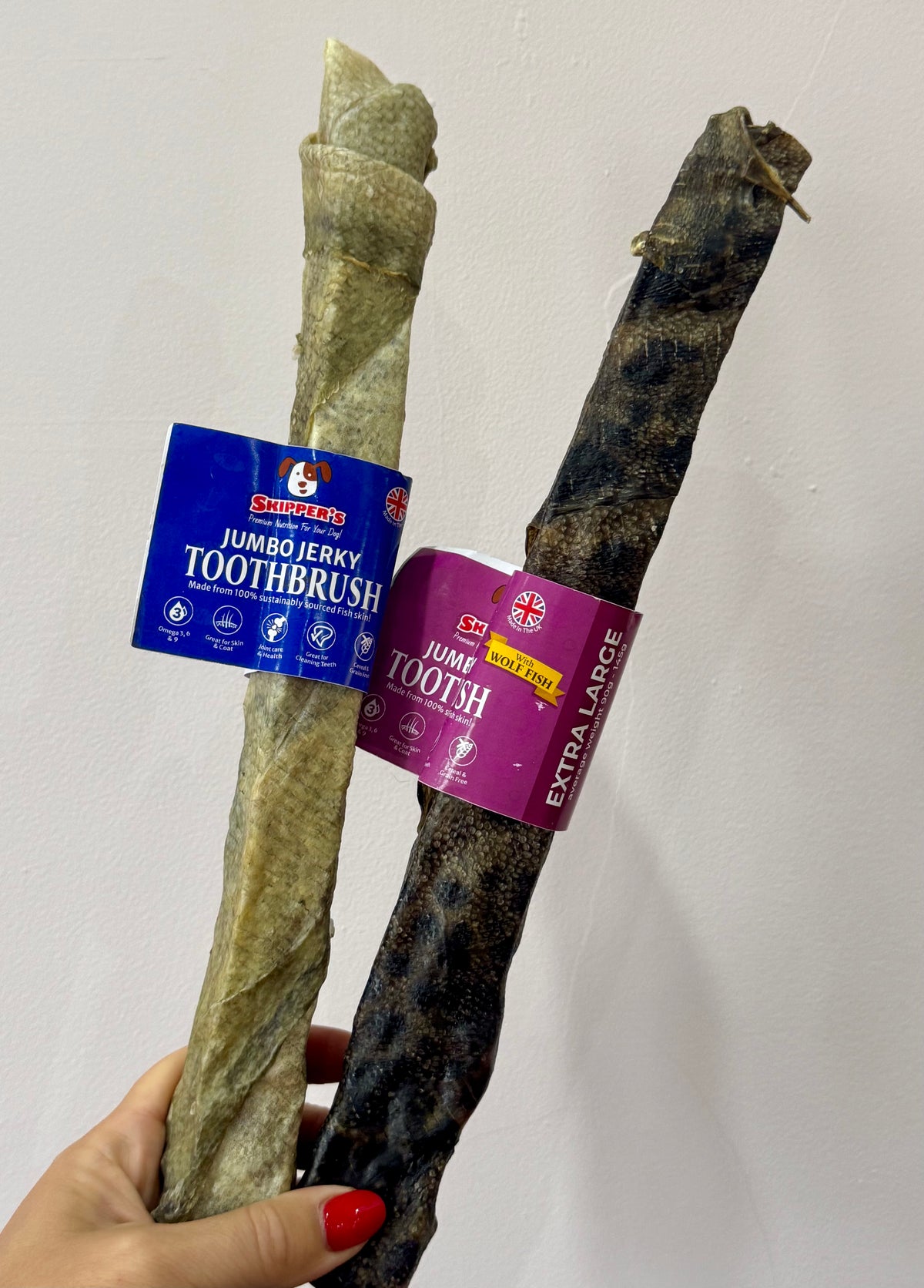 Jumbo Wolf Fish Jerky Toothbrush