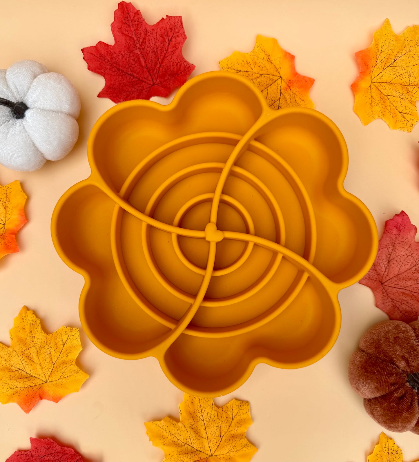 Autumn Hearts Enrichment Bowl | Sage