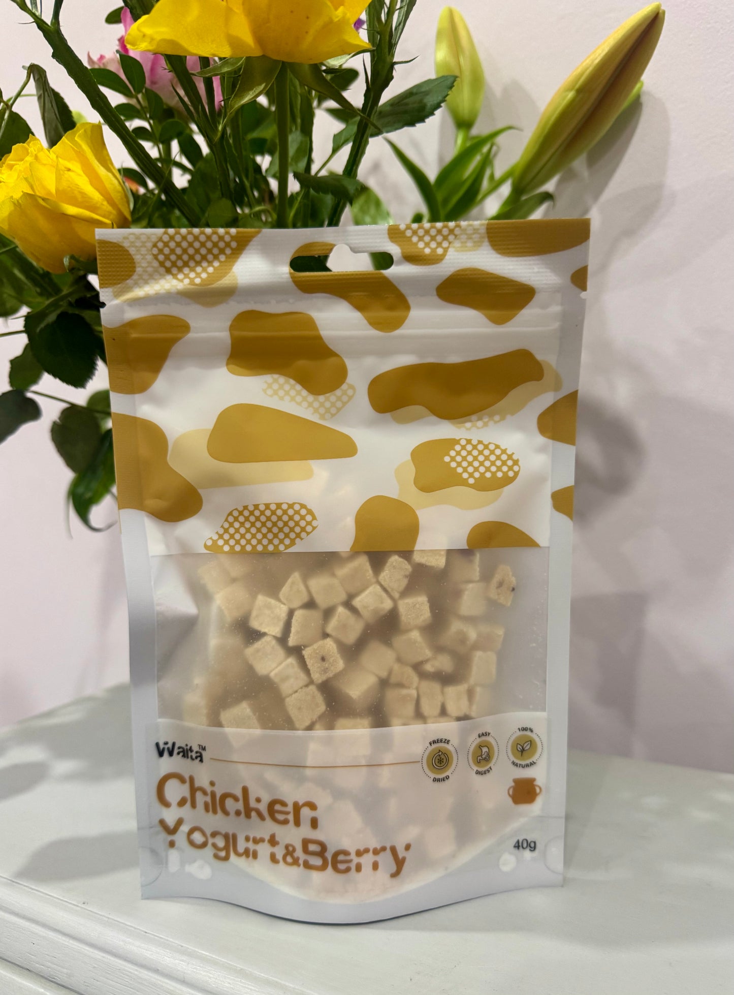 Waita Freeze Dried Chicken, Yoghurt & Berry