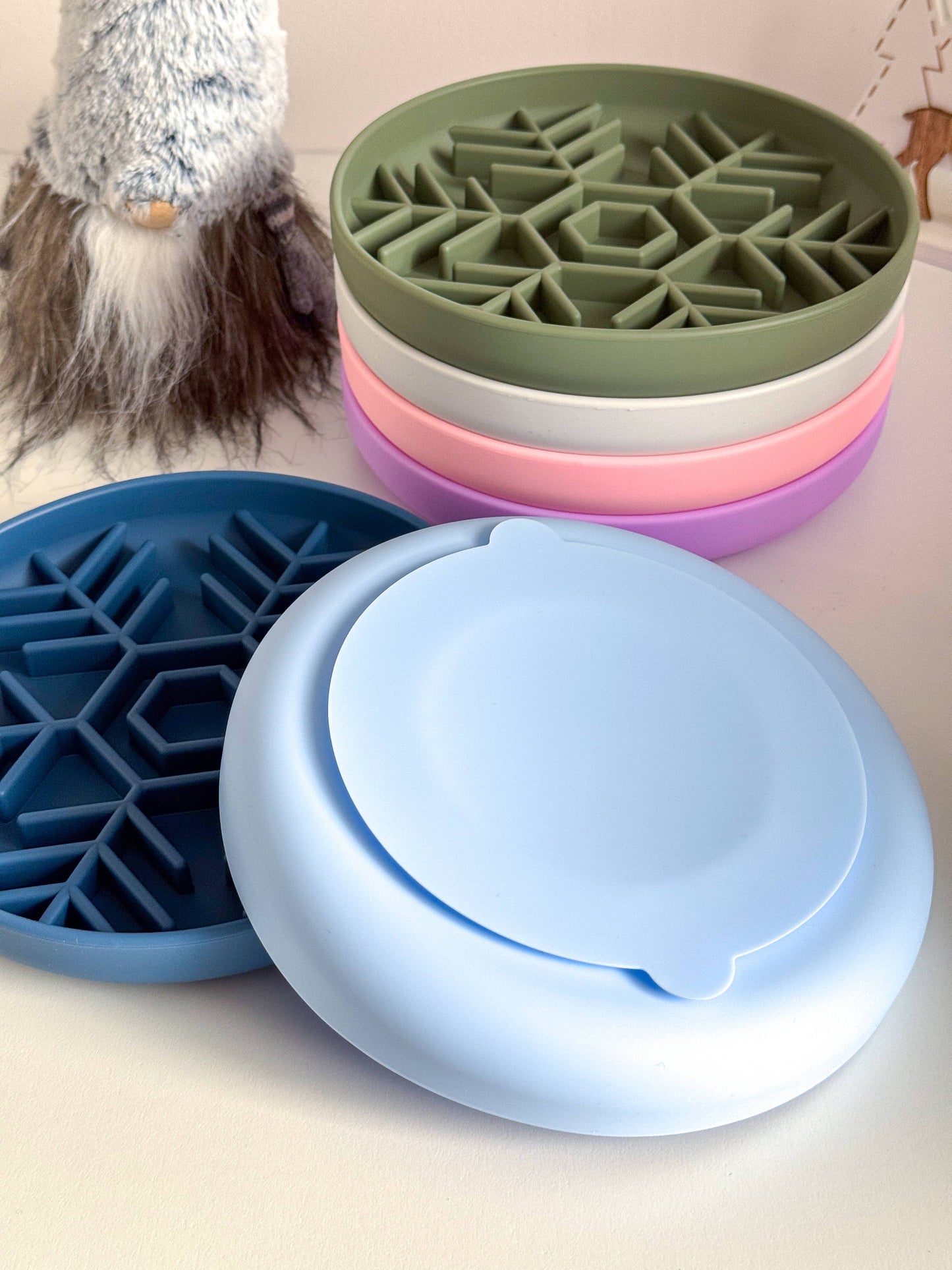 Snow Slow Enrichment Bowl | 3 Colours