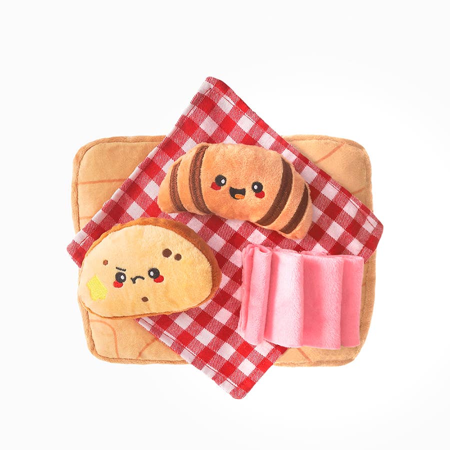 HugSmart Pet - Picnic Time | Charcuterie Board Toy